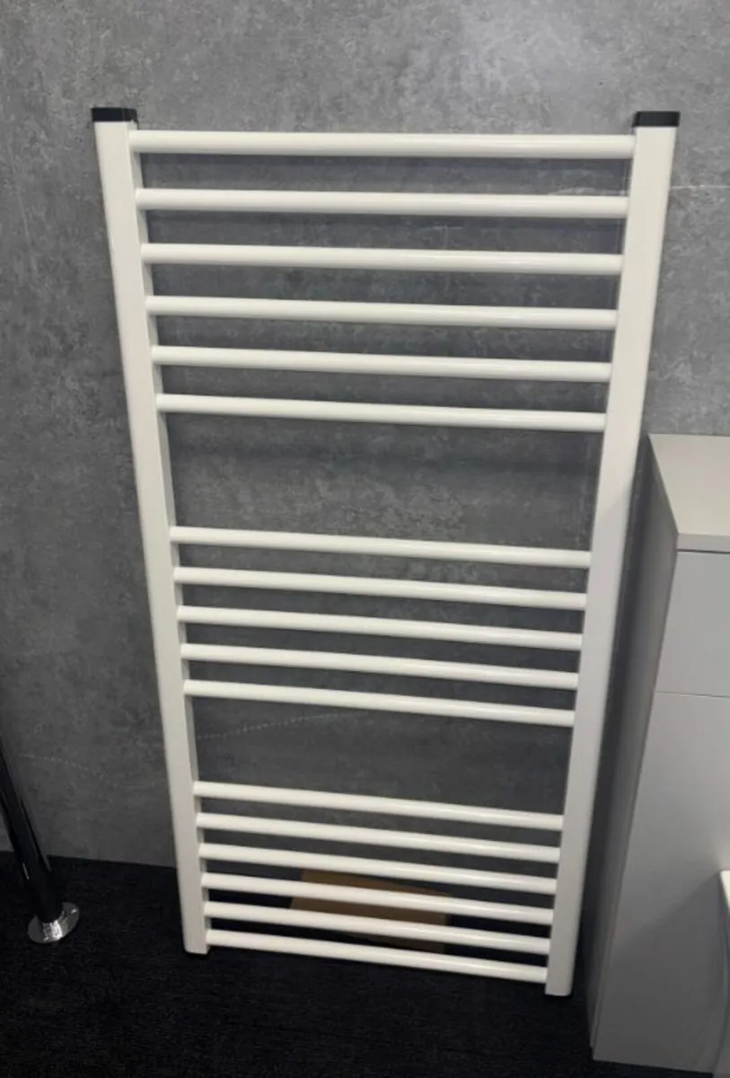 Ex-Display White Heated Towel Rail inc Valves