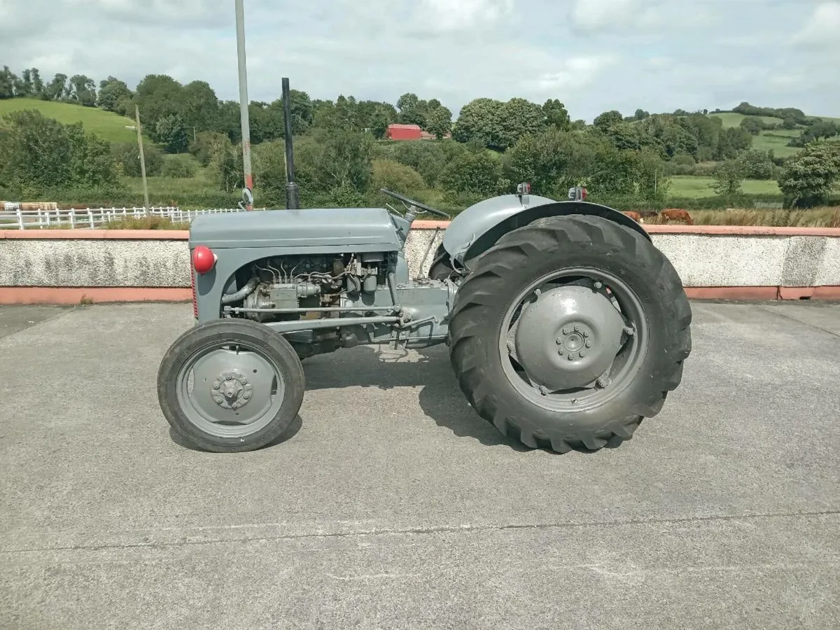 Tractor - Image 3