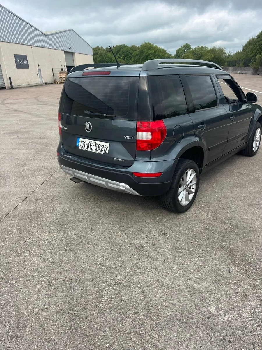 15 skoda yeti  tdi - Image 1