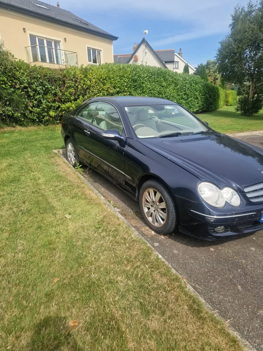 Mercedes - Image 2