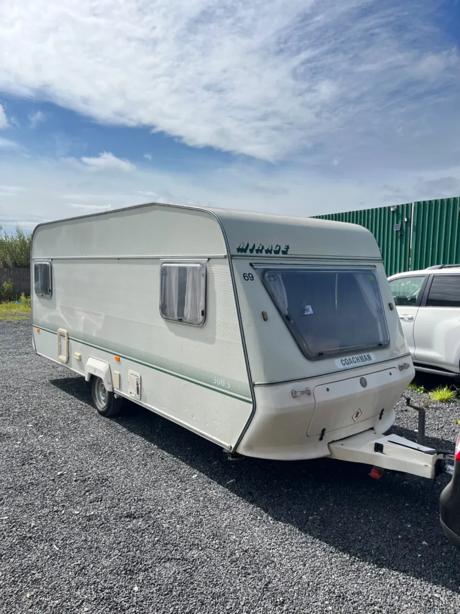Coachman 5 Berth Starter Caravan For Sale - Image 1