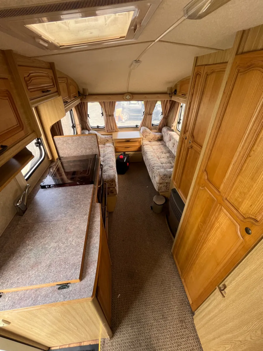Elddis 5 Berth Starter Caravan For Sale - Image 4