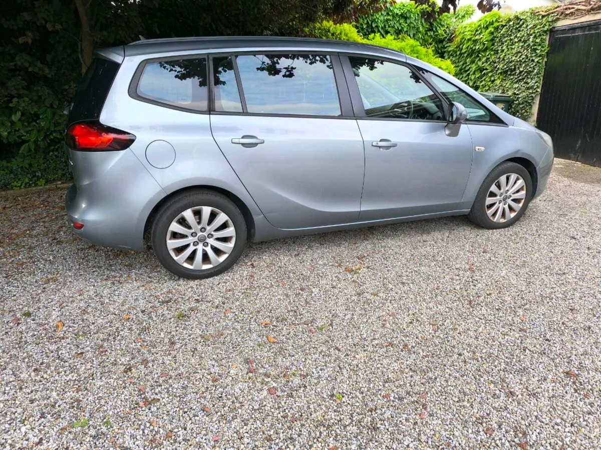 Opel Zafira 2012.149000 km - Image 2