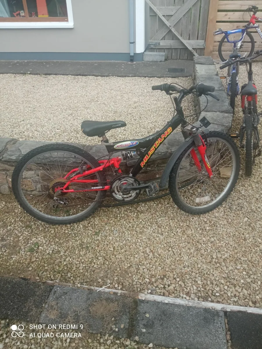 Child's bicycle 🚲 - Image 1