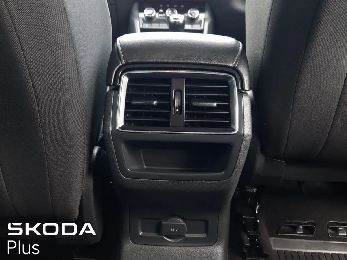 Skoda Karoq  parking Pack 2.0tdi 115HP Ambition - Image 4
