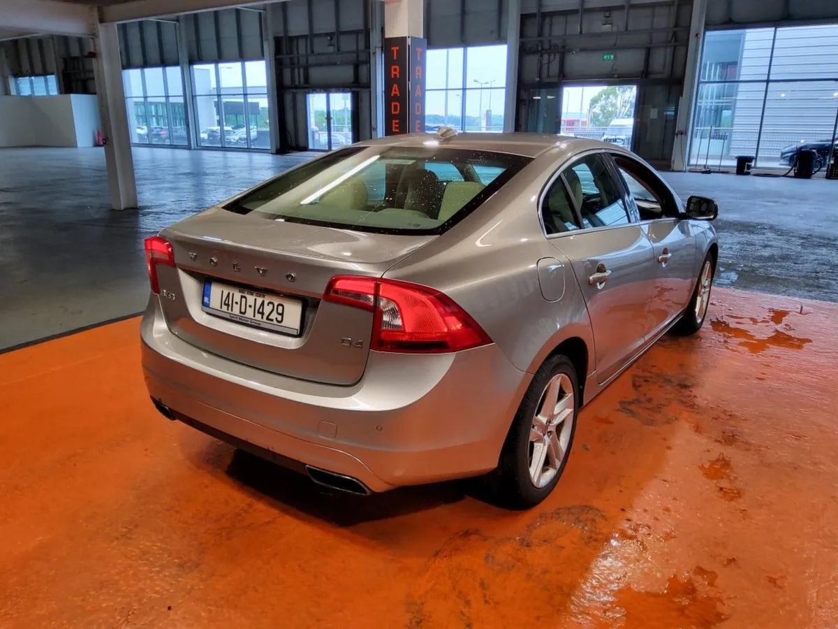 Volvo S60 D4 (181hp) SE - Image 3