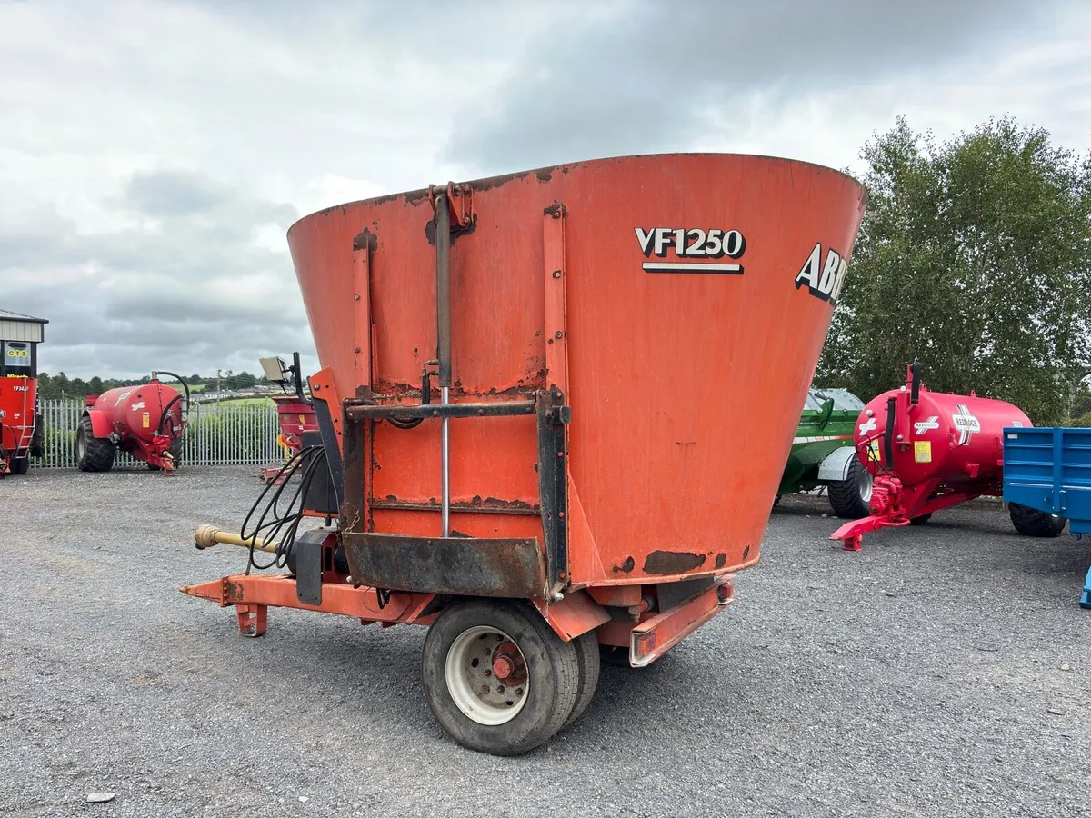 Abbey VF1250 tub diet feeder - Image 2