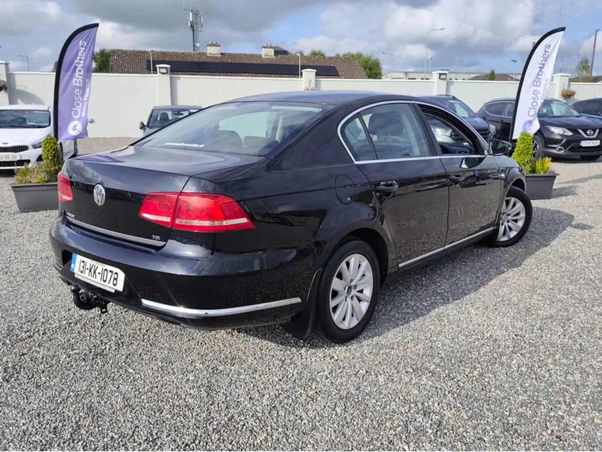 Volkswagen Passat CL 1.6 TDI MANUAL 6SPEED FWD BLU - Image 2
