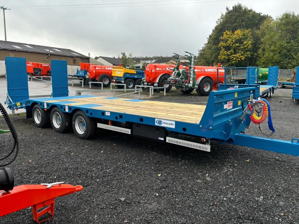 New Kane low loader trailers - Image 1