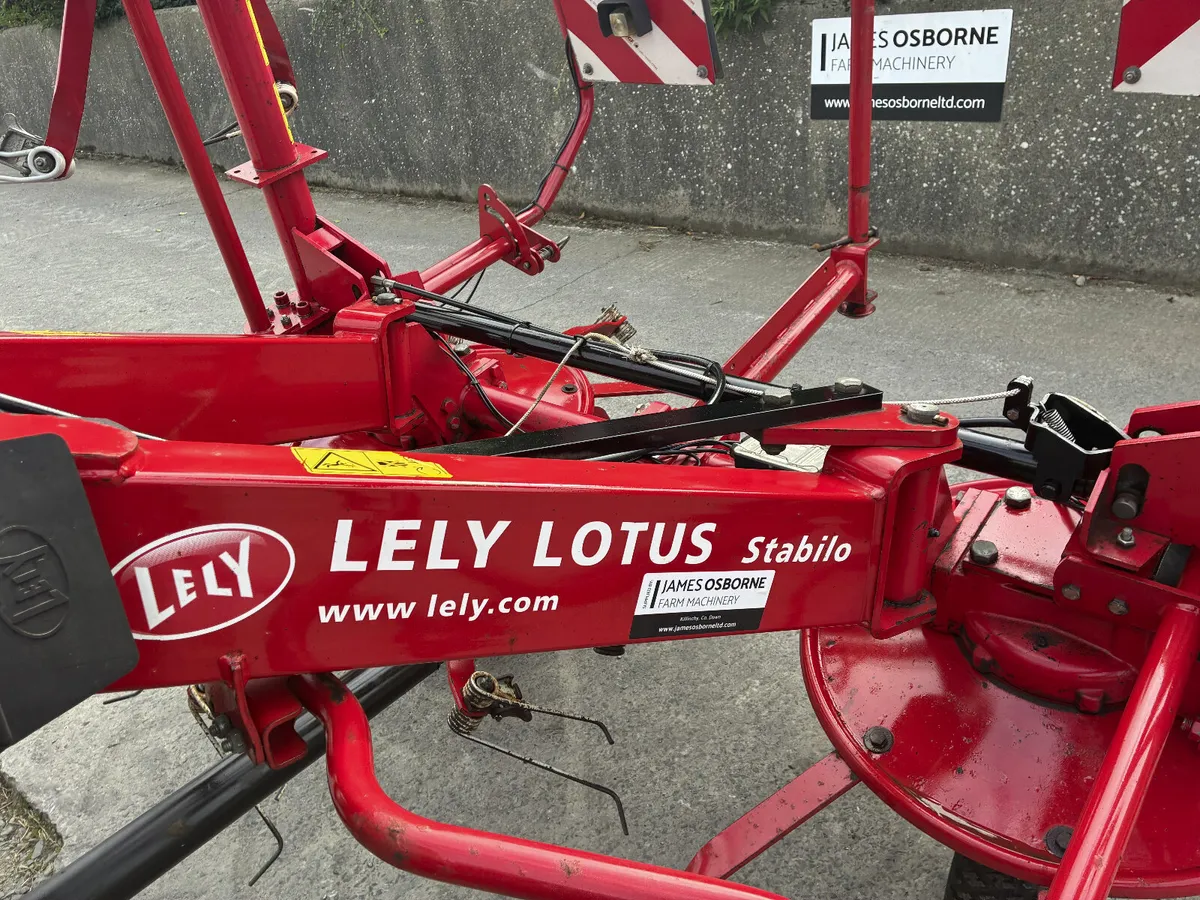 Lely Lotus 600 Tedder - Image 4