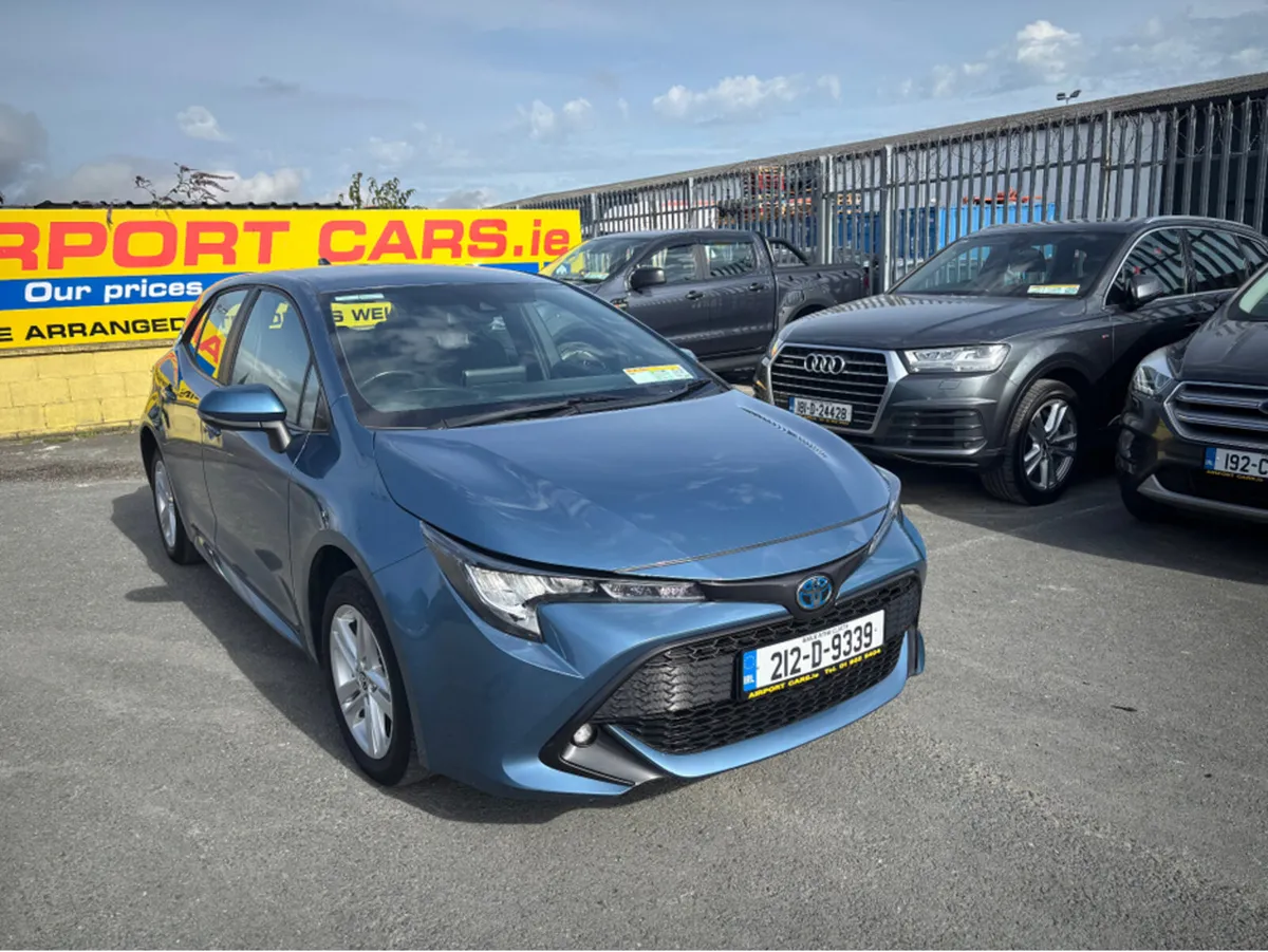 Toyota Corolla HYBRID LUNA H/B AUTO A 4DR Finance - Image 1