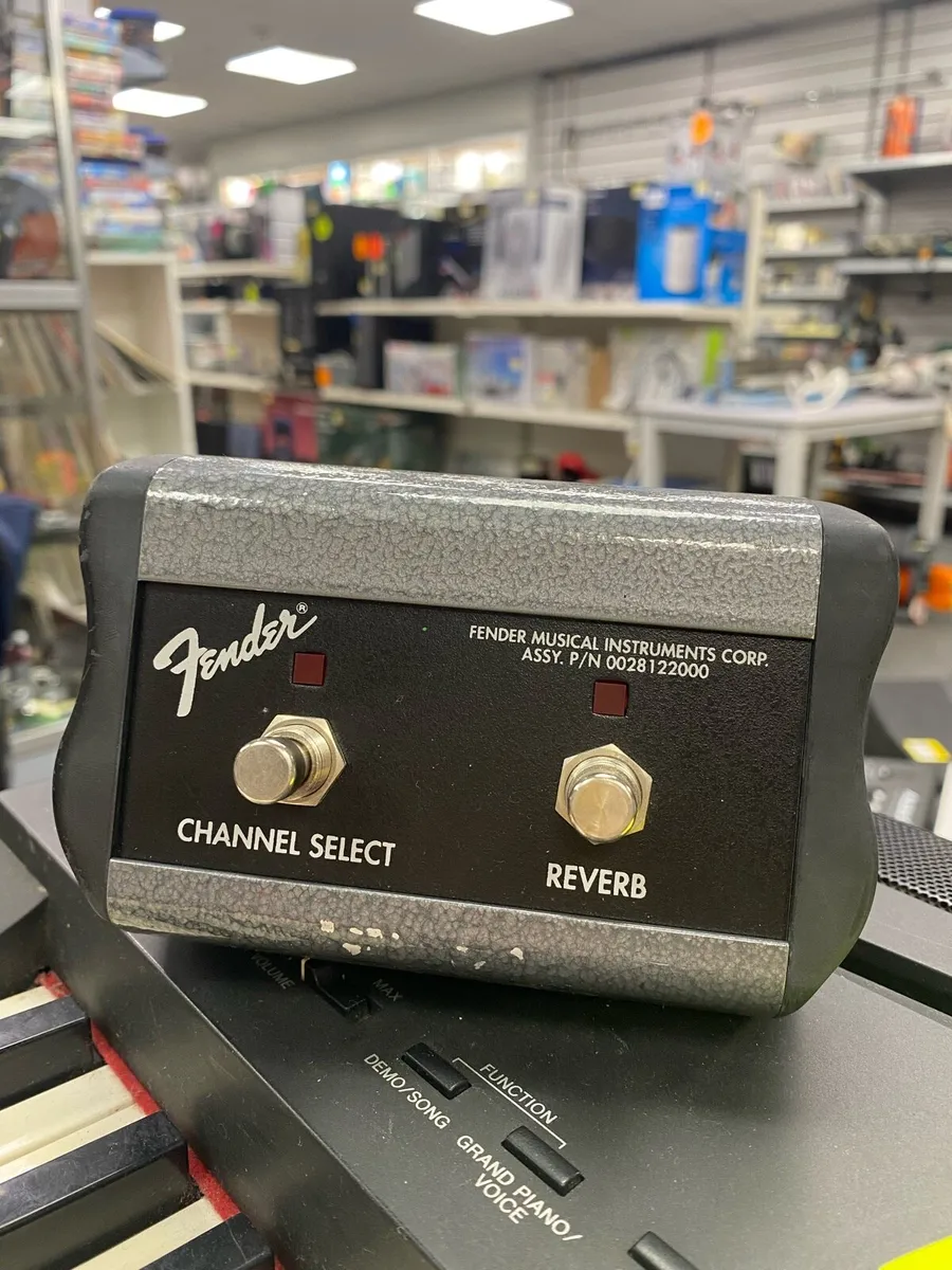Fender Footswitch - Image 1