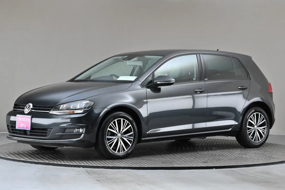 Volkswagen Golf 1.2 TSI DSG  allstar Edition reve - Image 4