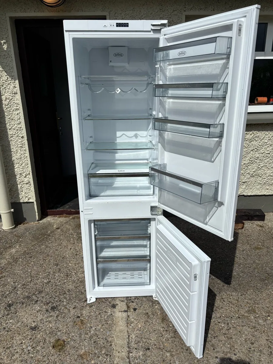 Belling fridge freezer / Integrated - Image 1
