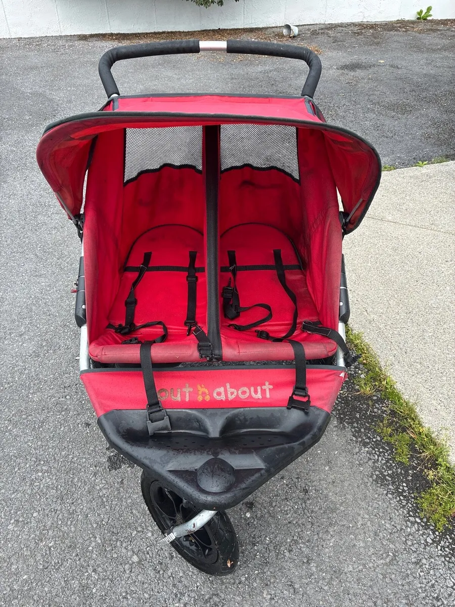 Double buggy - out n about, nipper 360