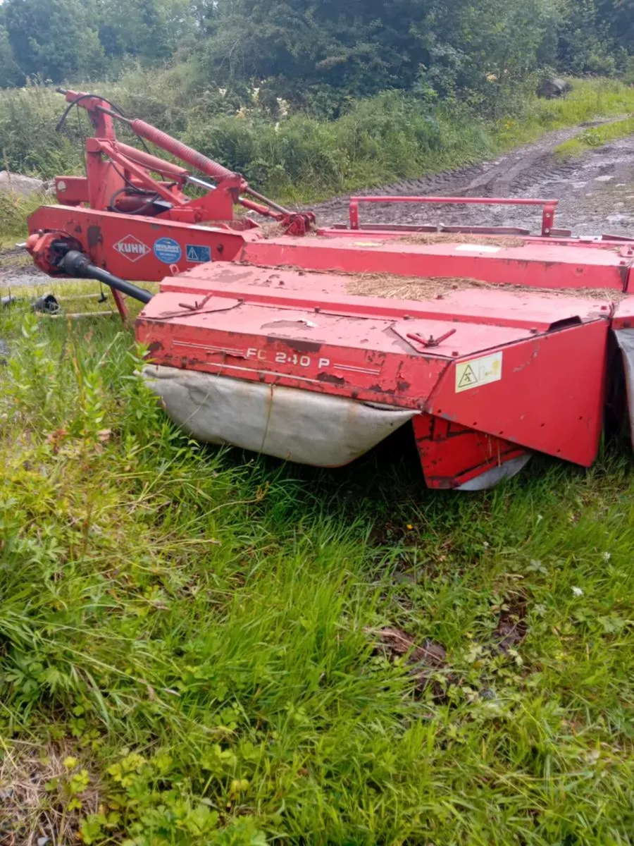 8ft kuhn mower.conditioner - Image 1