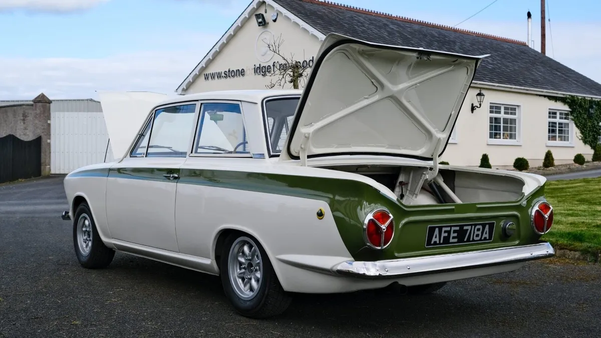 Ford lotus cortina mk 1 - Image 3
