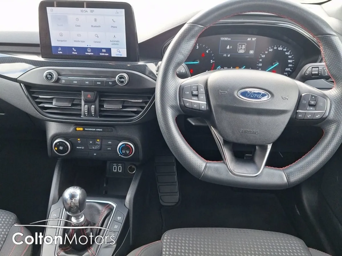 Ford Focus 1.5l Ecoblue 120PS St-line - Image 3