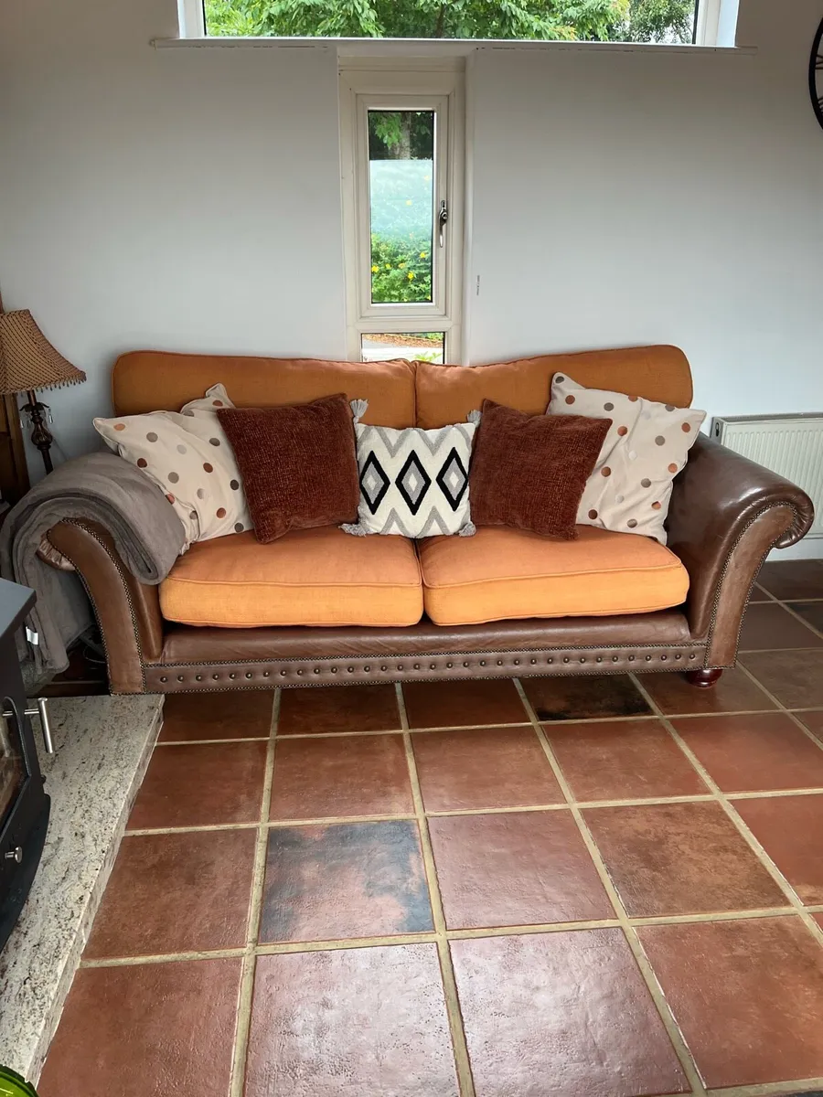 3 seater sofas - Image 3