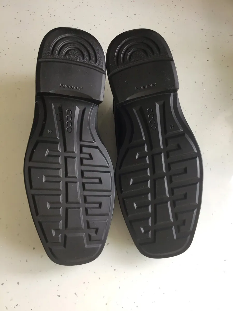 Ecco Shoes - Image 2