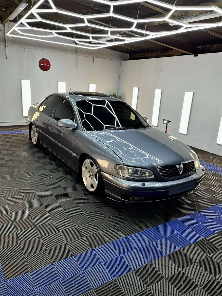 Vauxhall omega - Image 1