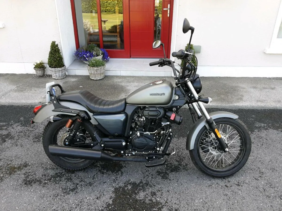 Sinnis   hoodlum 125cc - Image 1