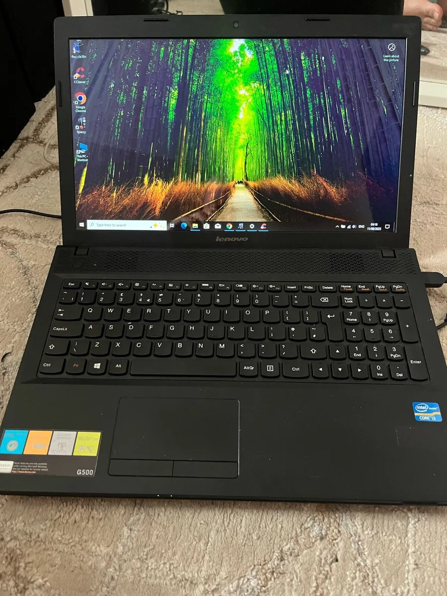 Lenovo laptop - Image 1