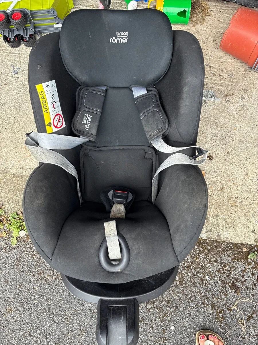 Britax Romer car seat, isofix - Image 1