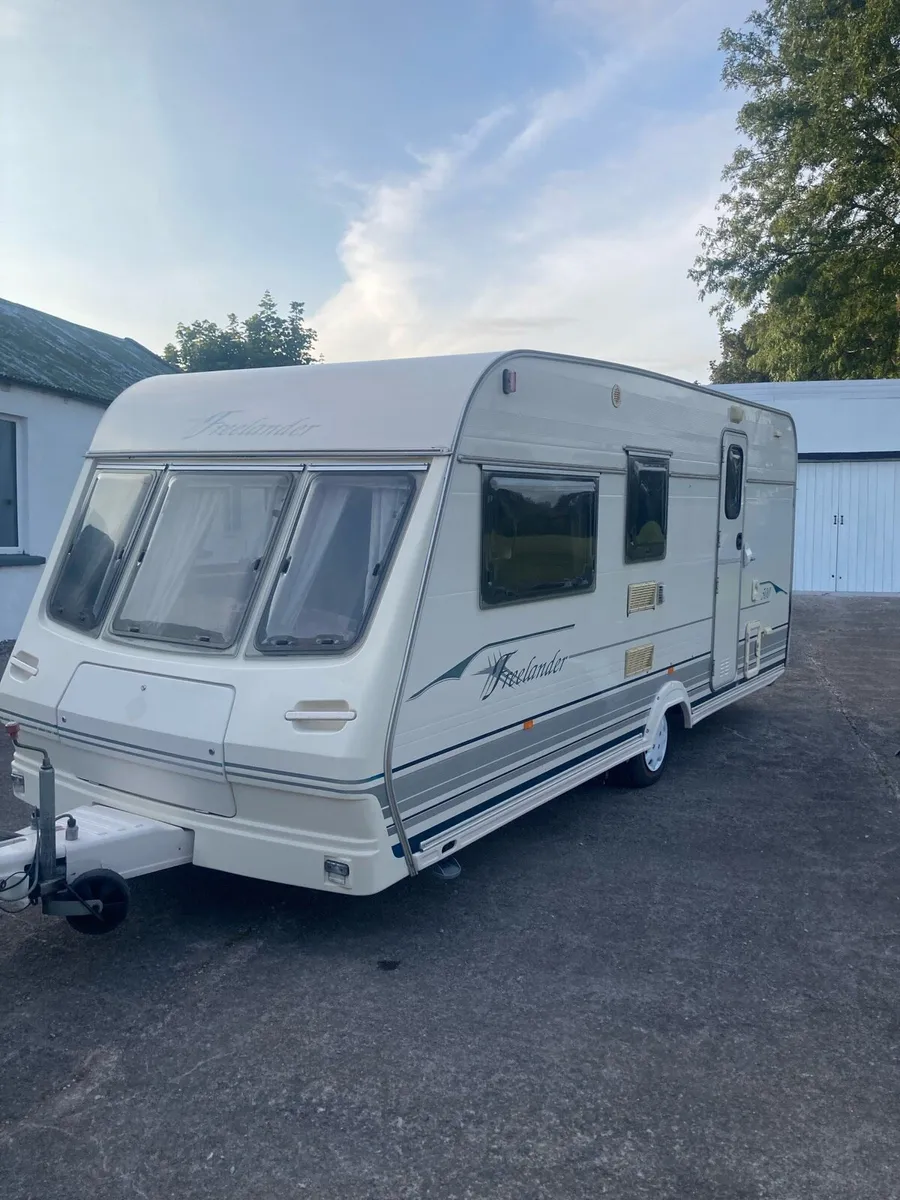 Luner freelander caravan - Image 1