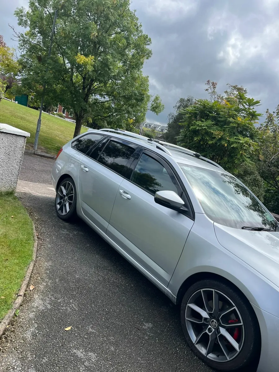 Skoda Octavia 2017 - Image 2