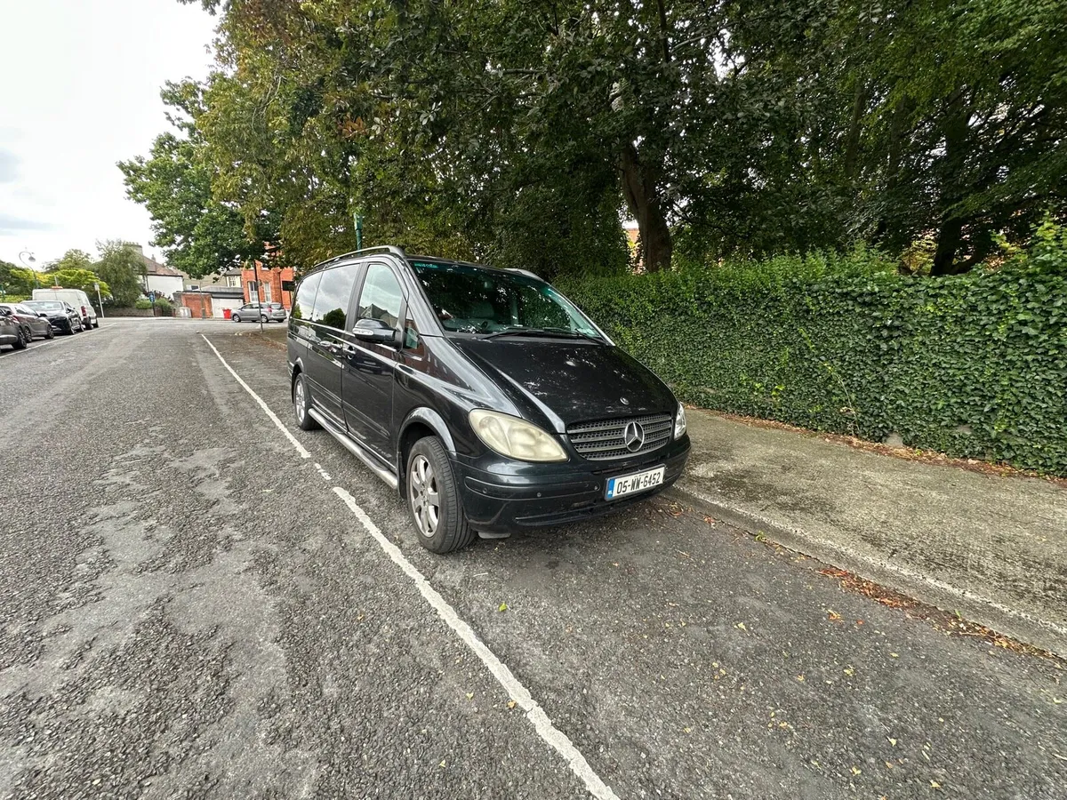 Mercedes Viano camper day van - Image 1