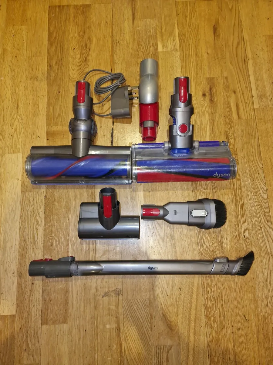 Dyson V10 Absolute - Image 2