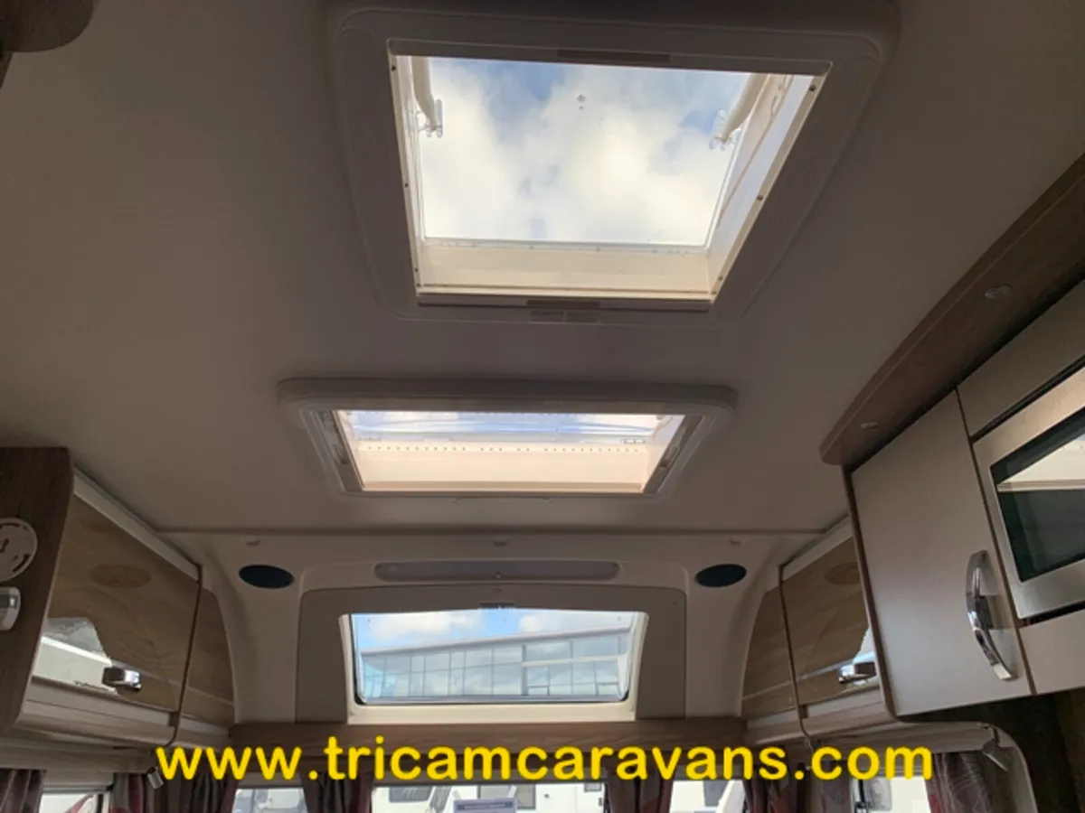 2018 Swift Challenger 645/4 Twin Axle Island Bed - Image 3