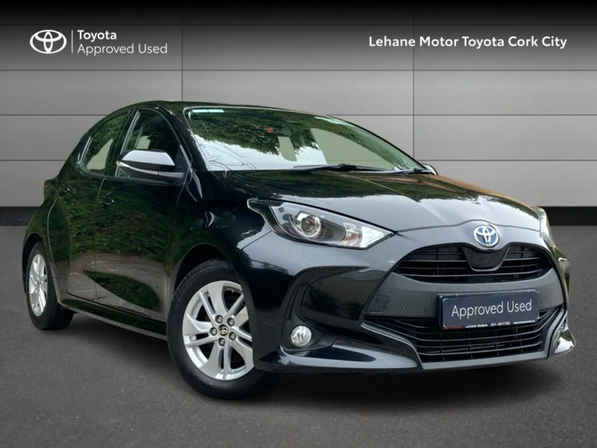 Toyota Yaris YARIS HYBRID LUNA 4DR - Image 1