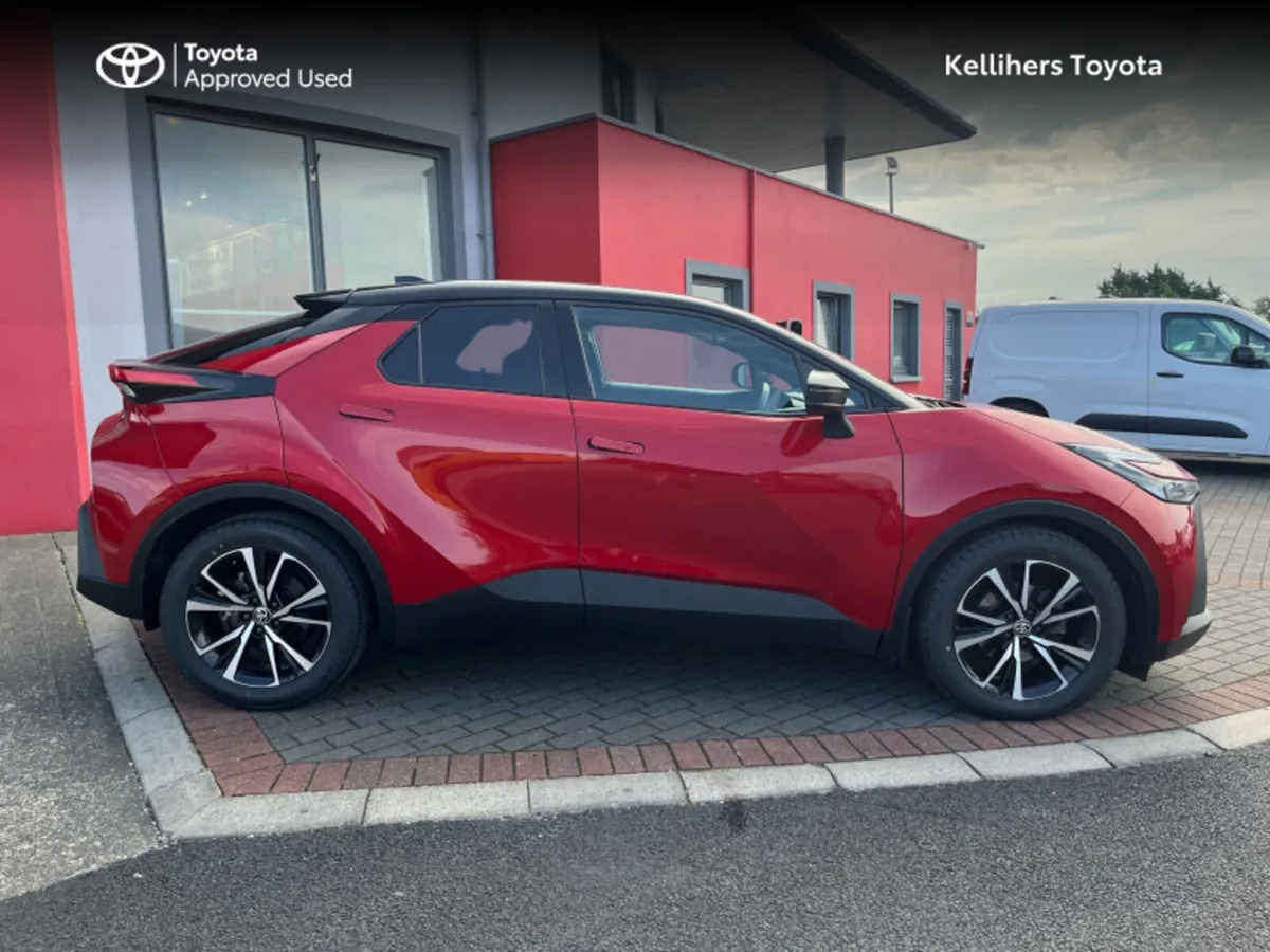 Toyota C-HR Hybrid Sport+ - Image 3