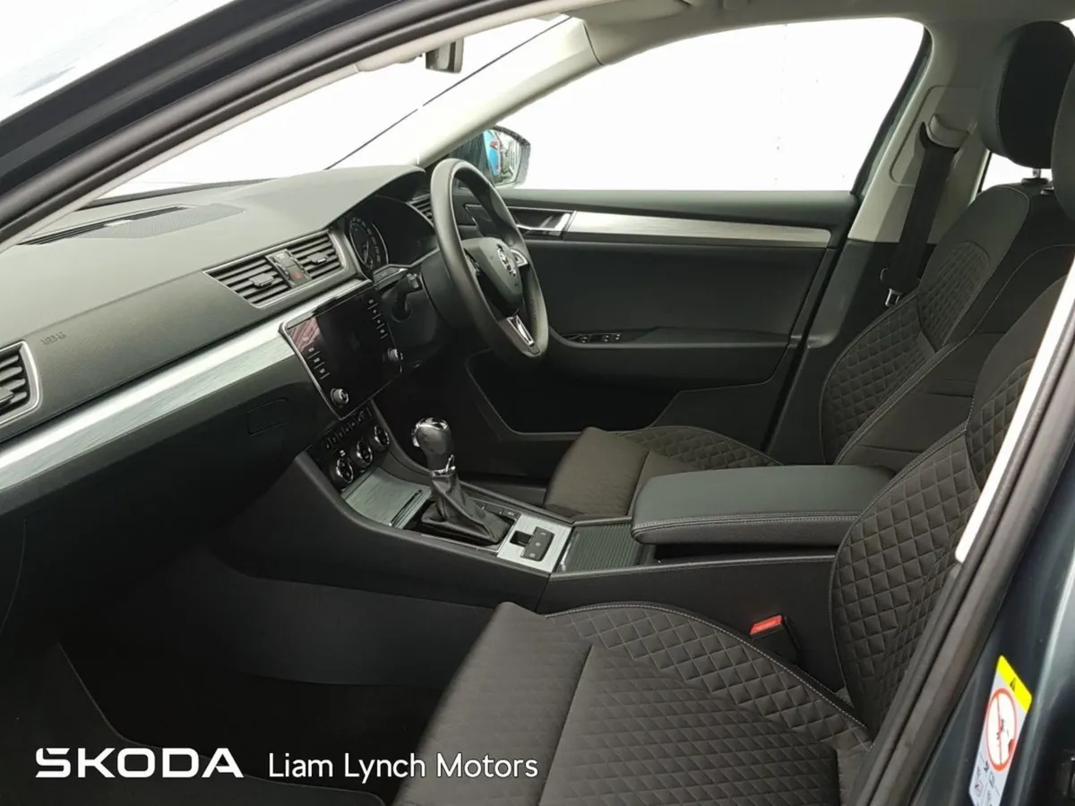 Skoda Superb Ambition 1.6 TDI 120 BHP Automatic - Image 4