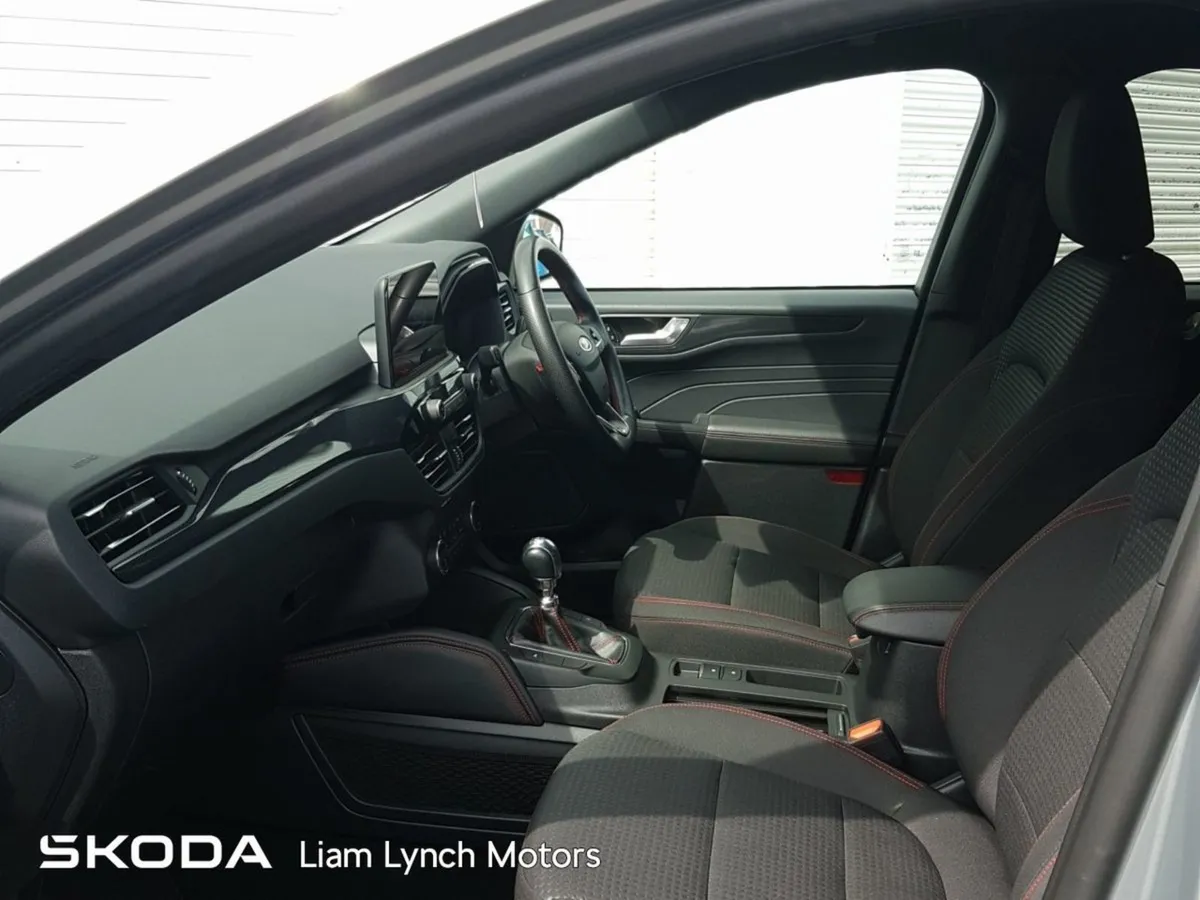 Ford Kuga 1.5 St-line - Image 4