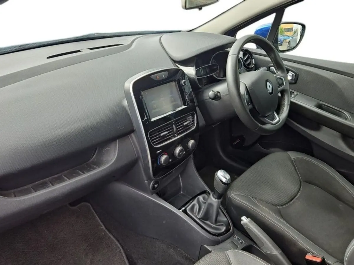 Renault Clio 1.2 16V 75 Dynamique NAV - Image 4