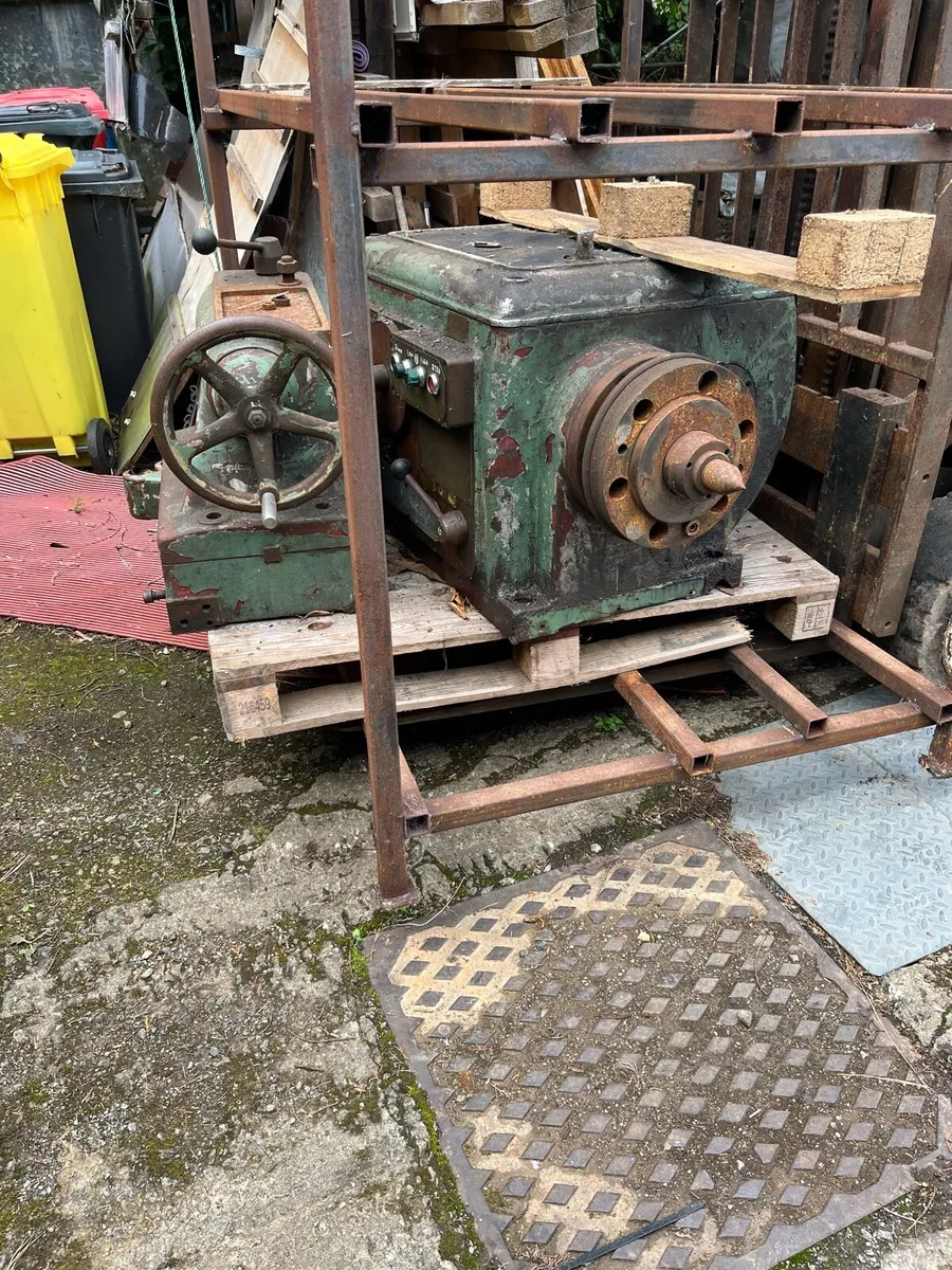 Parts lathe - Image 2