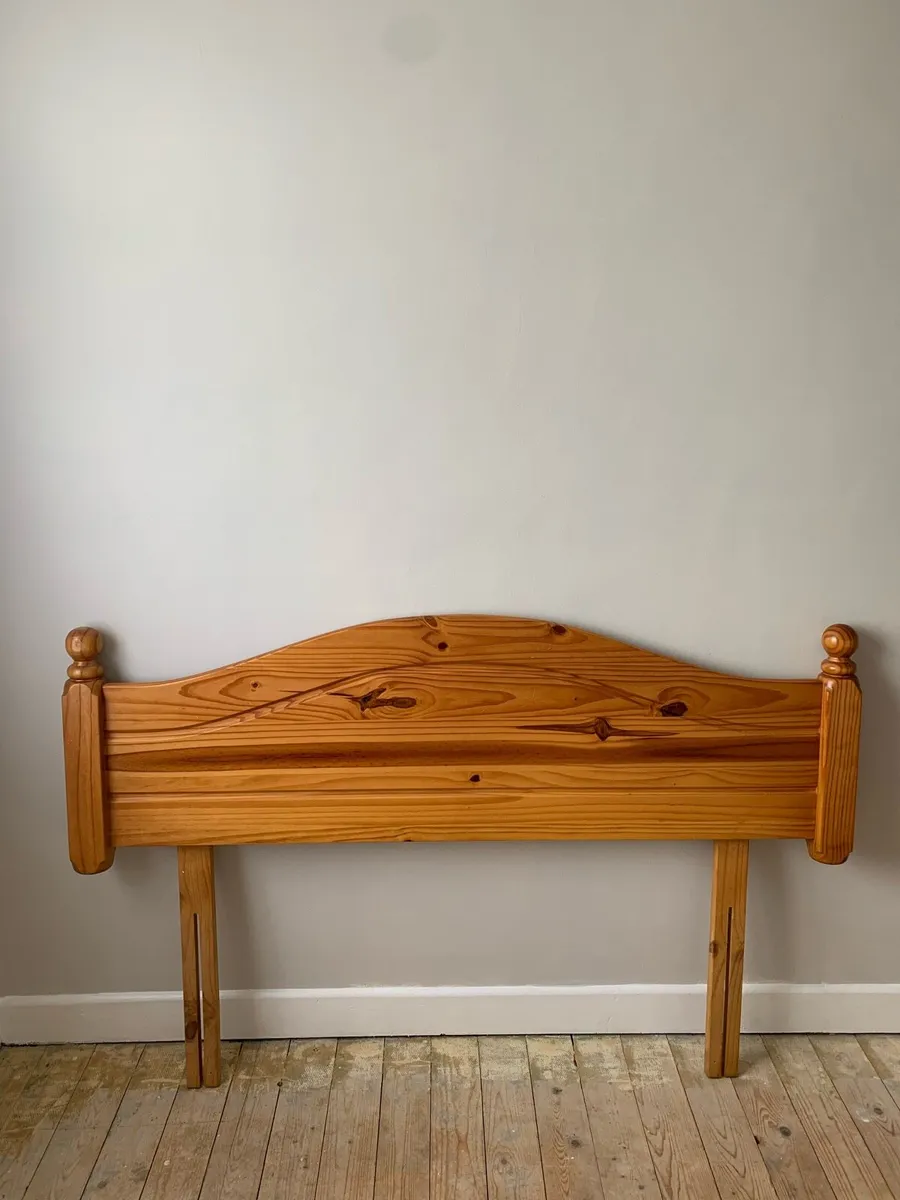 Solid pine double head board