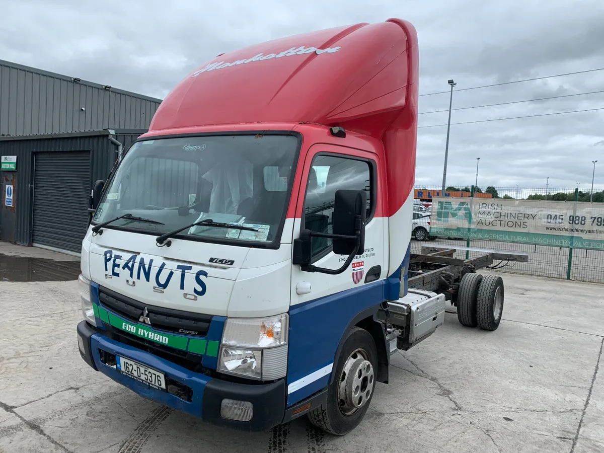 BID ONLINE NOW - 2016 MITUSBISHI FUSO CHASSIS CAB - Image 1