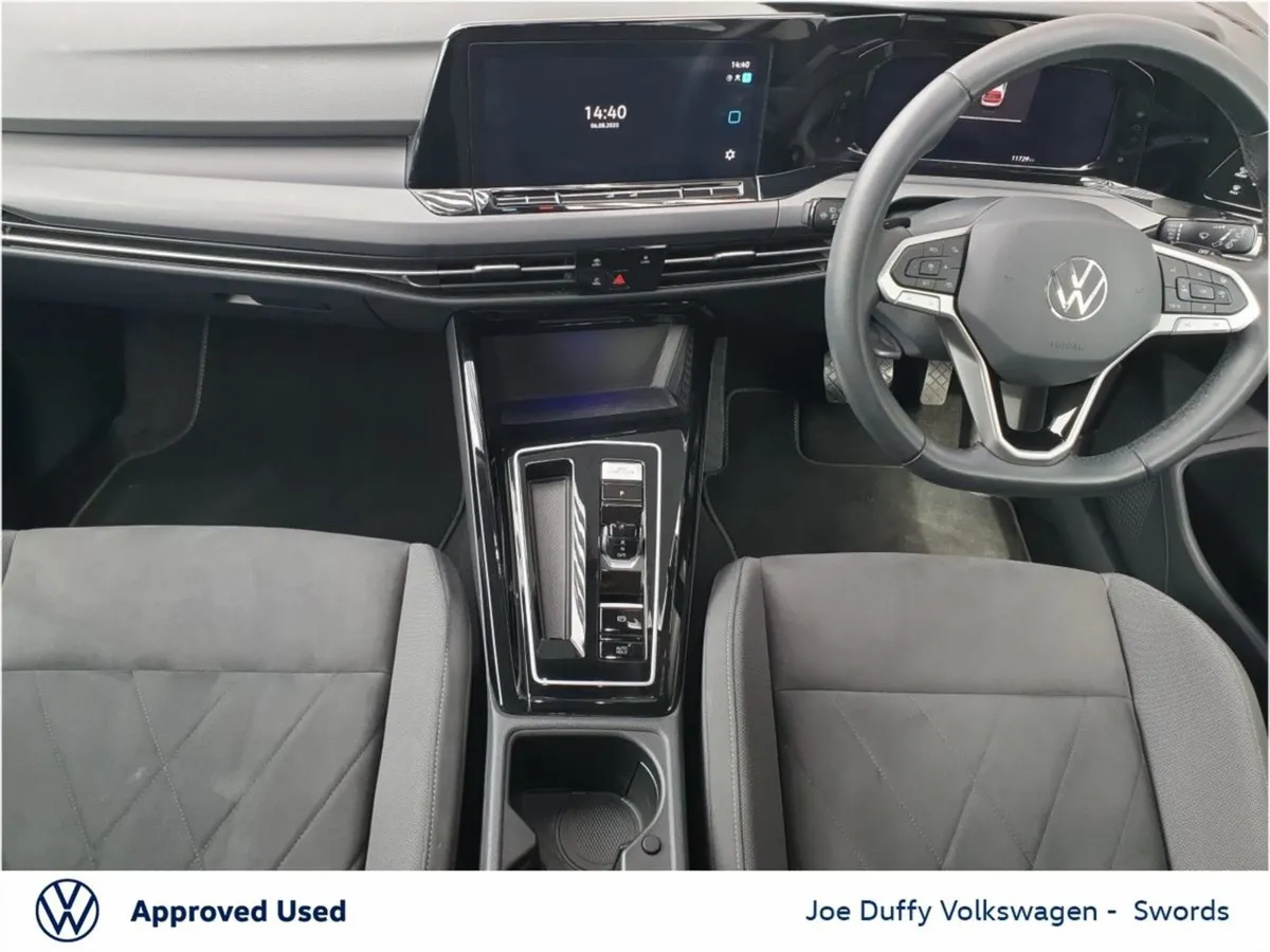 Volkswagen Golf 1.5 Etsi 130HP Style DSG Mhev - Image 3