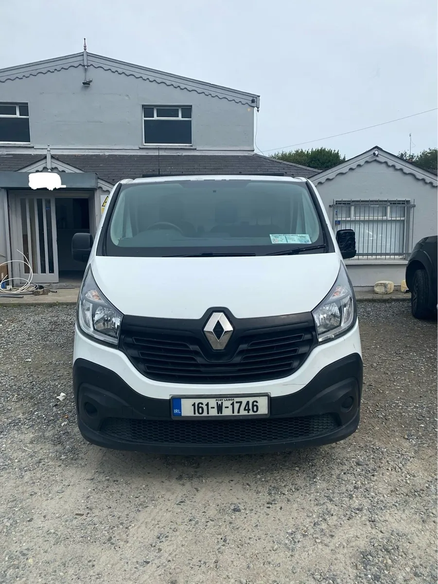 2016 Renault Trafic - Image 2