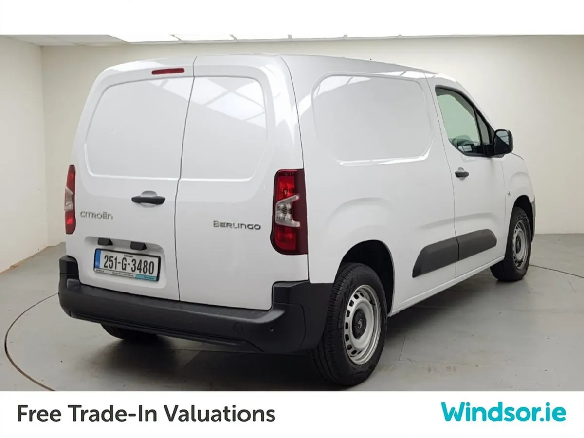 Citroen Berlingo LX Plus Bluehdi 100 MWB 650 KG - Image 3