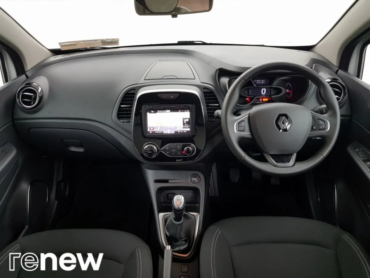Renault Captur 0.9 TCe 90 Iconic - Image 4