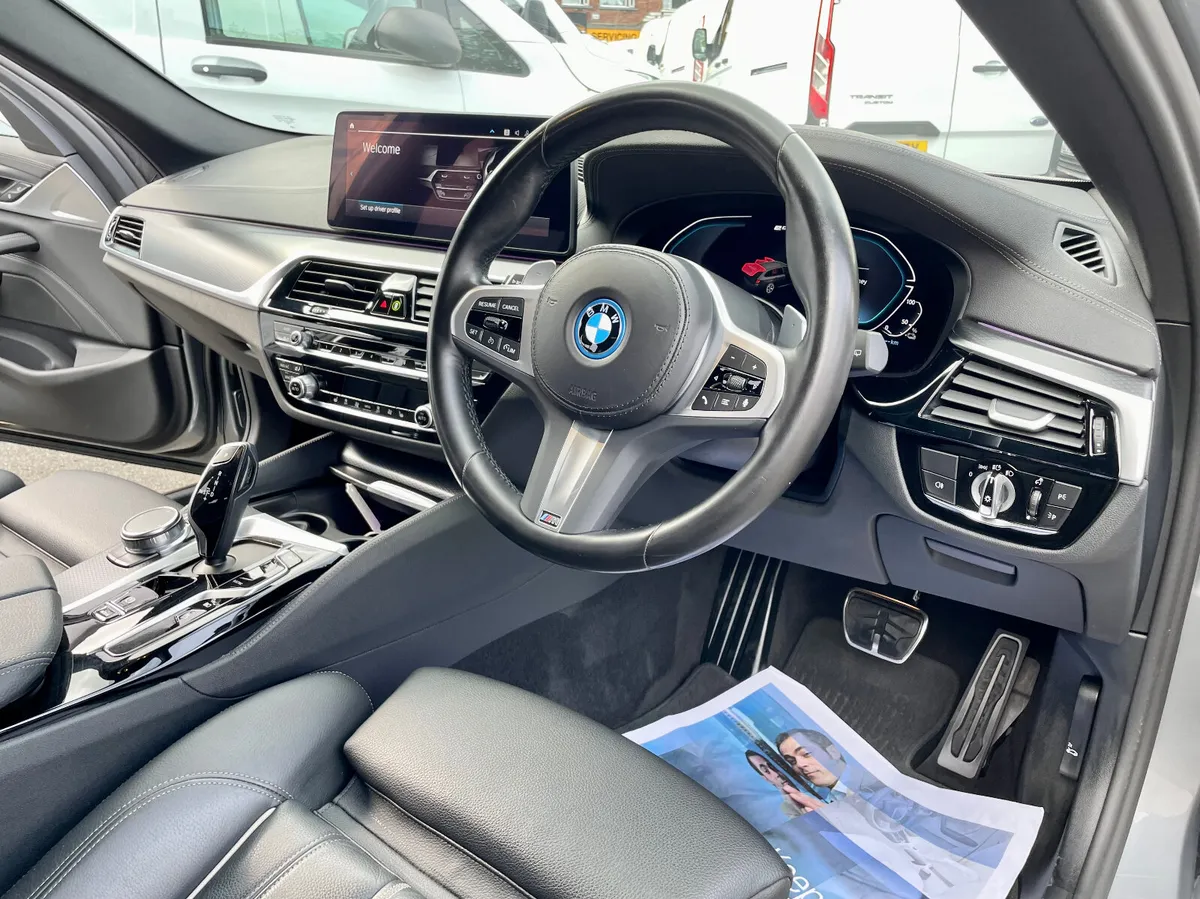 BMW 5-Series 530E G31 M-Sport Touring Auto,2022 - Image 4