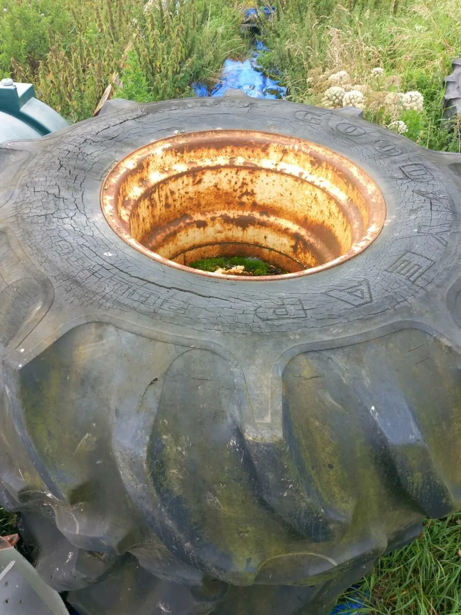 Tanker Tyres 28.1 r26 - Image 3