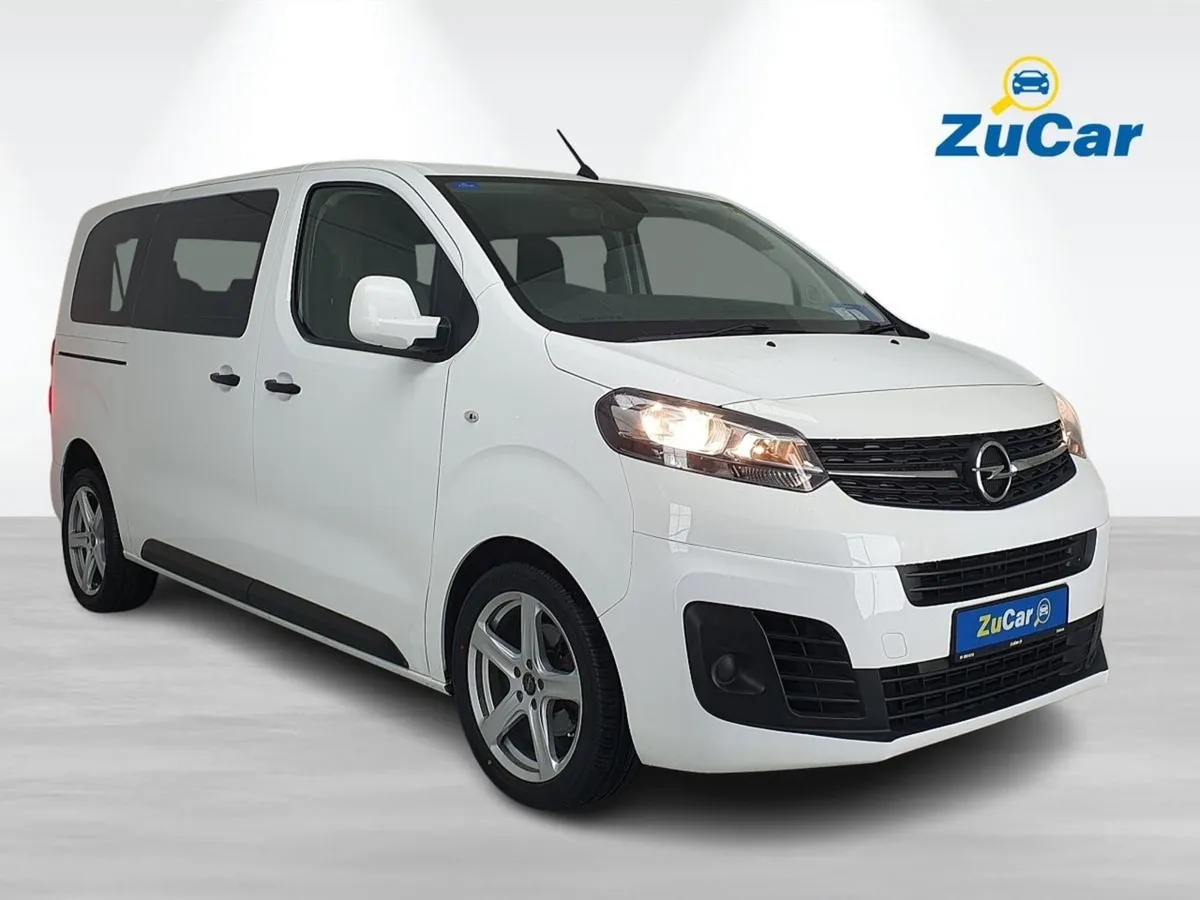 Opel Zafira  102 Zafira 8 Seats - Image 1