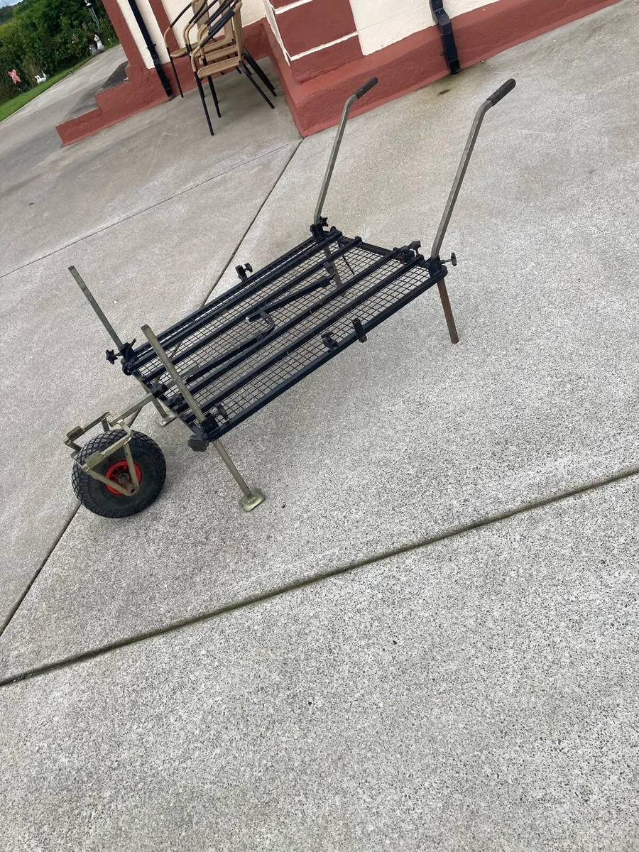Course fishing wheel barrow - Image 3