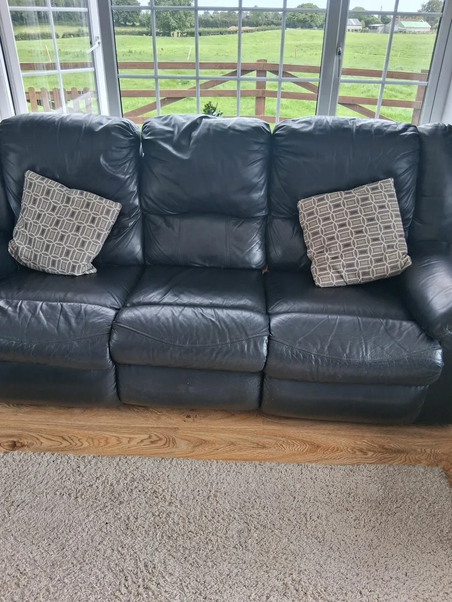Black Leather Couch and arm chairs - Image 3